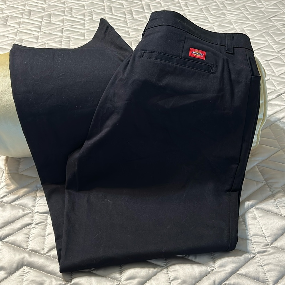 Dickies Women curvy black pant